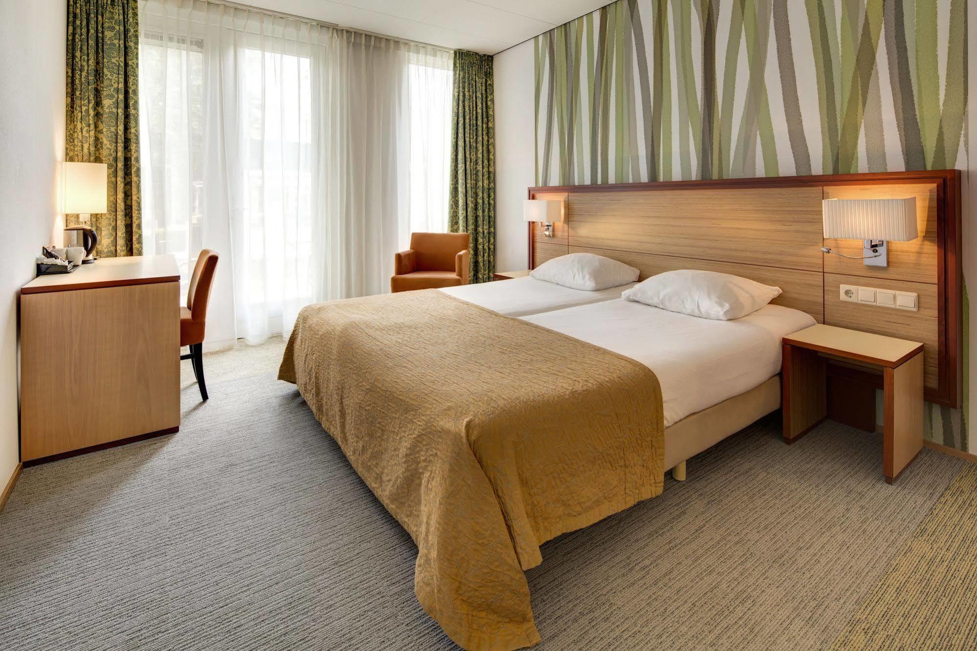 Fletcher Hotel-Restaurant Mooi Veluwe Пюттен Экстерьер фото